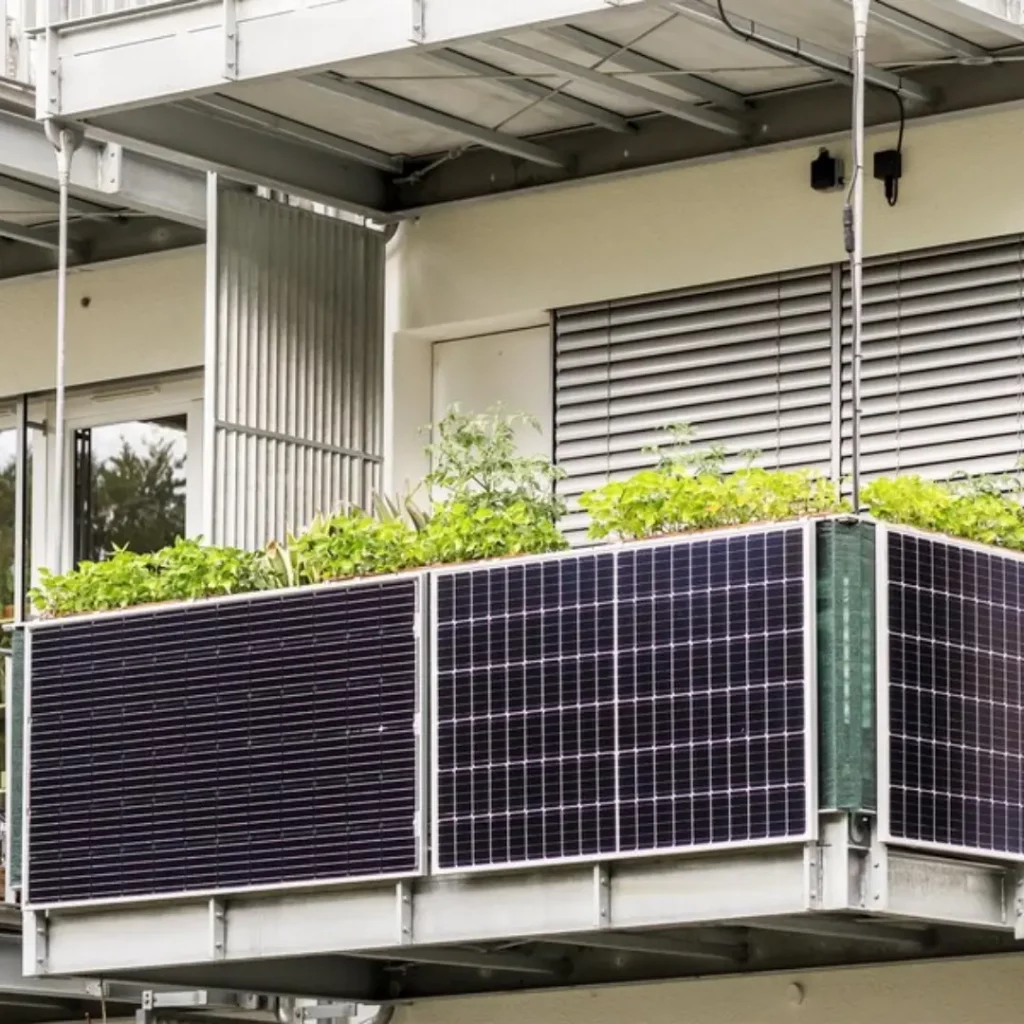 paneles solares para balcones