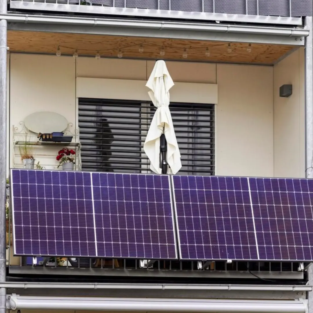 paneles solares para balcones